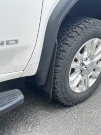 GMC 2500/3500  Front 2020 - 2025 BlackLine
