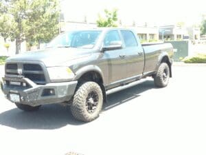 Ram with custom shifted flaps