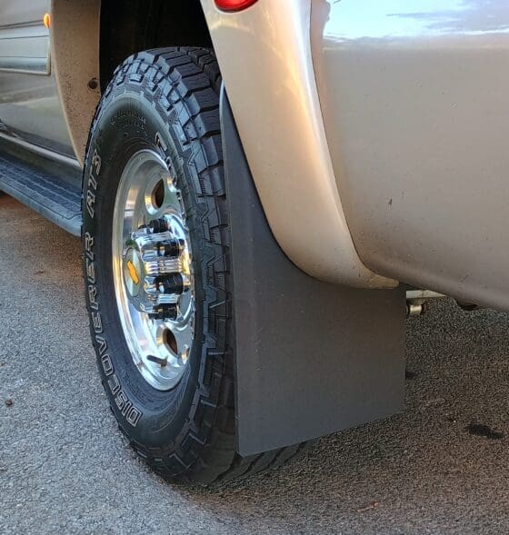 Chevy Suburban Rear 2001-2007