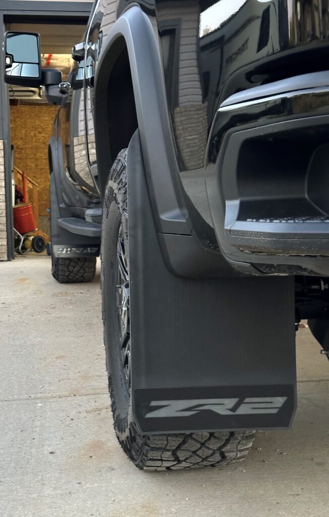 ZR2 grey 1 rear n side