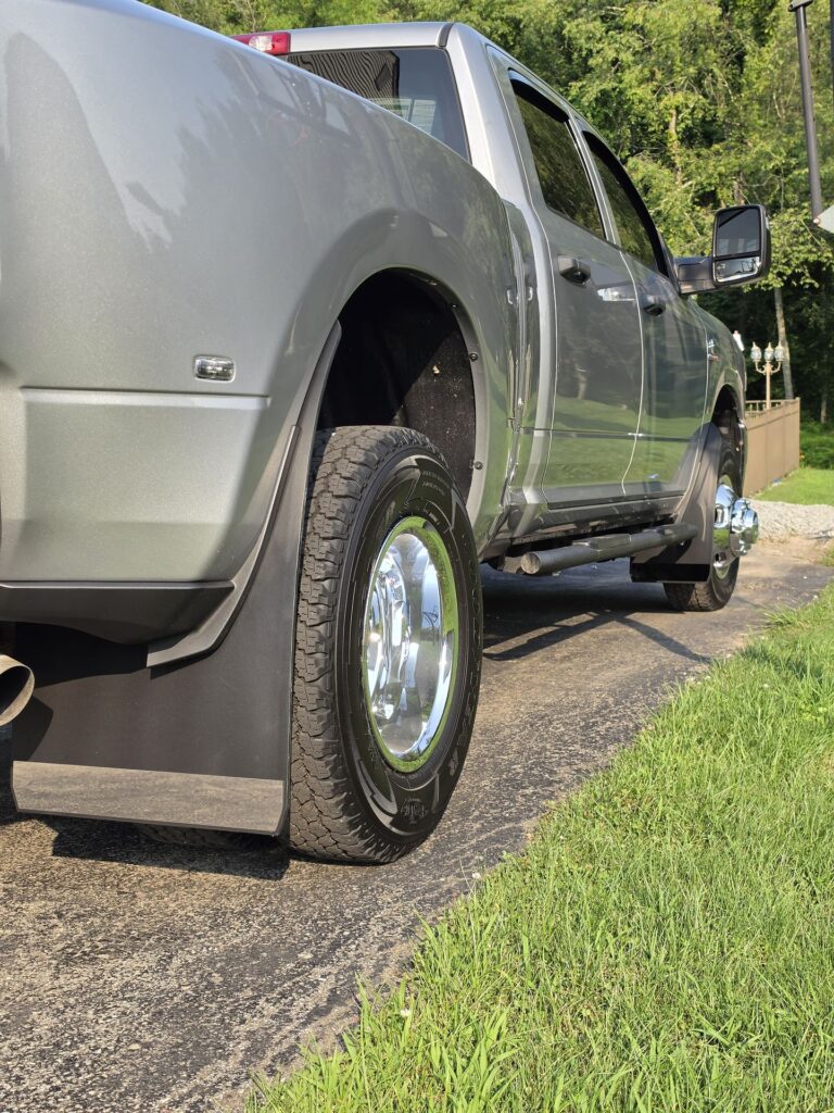 2024 Ram 3500 Dually long length rear and 14" long fronts